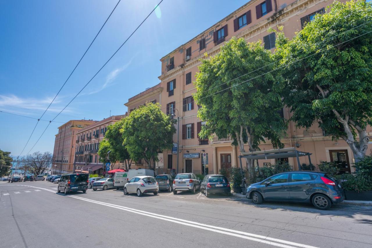 Le Scale Sul Porto . Marina Centro Storico. Ac Διαμέρισμα Κάλιαρι Εξωτερικό φωτογραφία